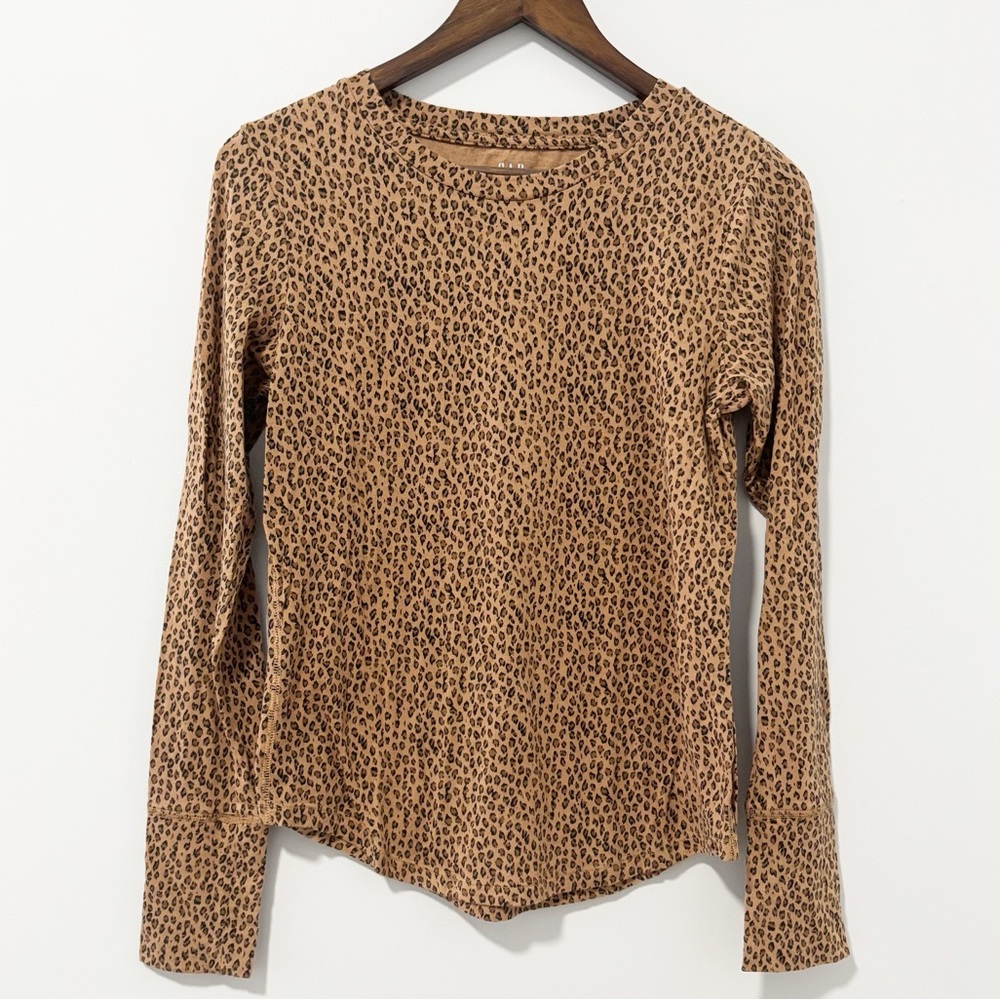 Gap Heather T Cheetah Print‎ Long Sleeve Top Womens Size Medium Casual Layers